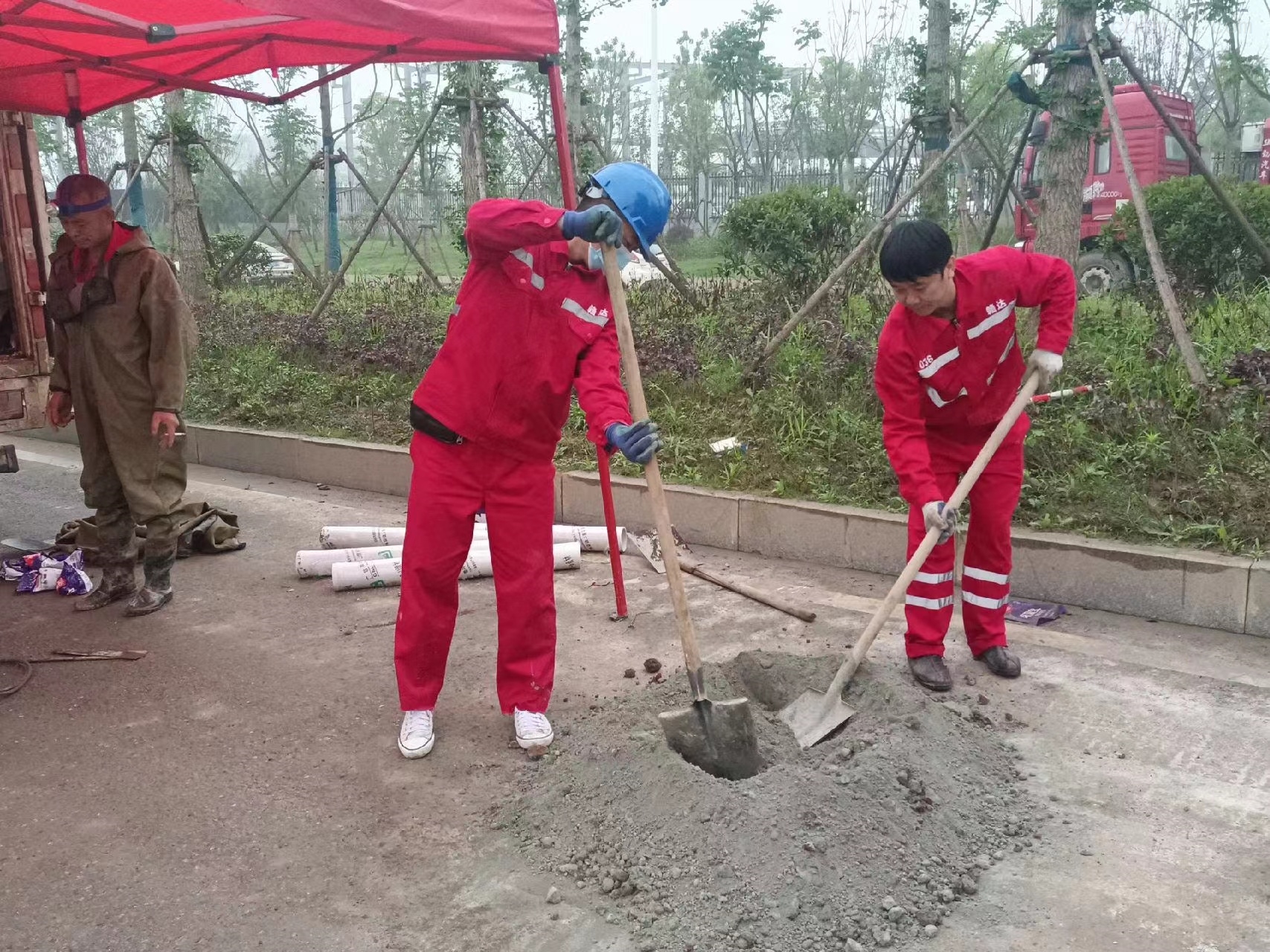 猇亭管道疏通哪家好】及时进行市政管道清淤